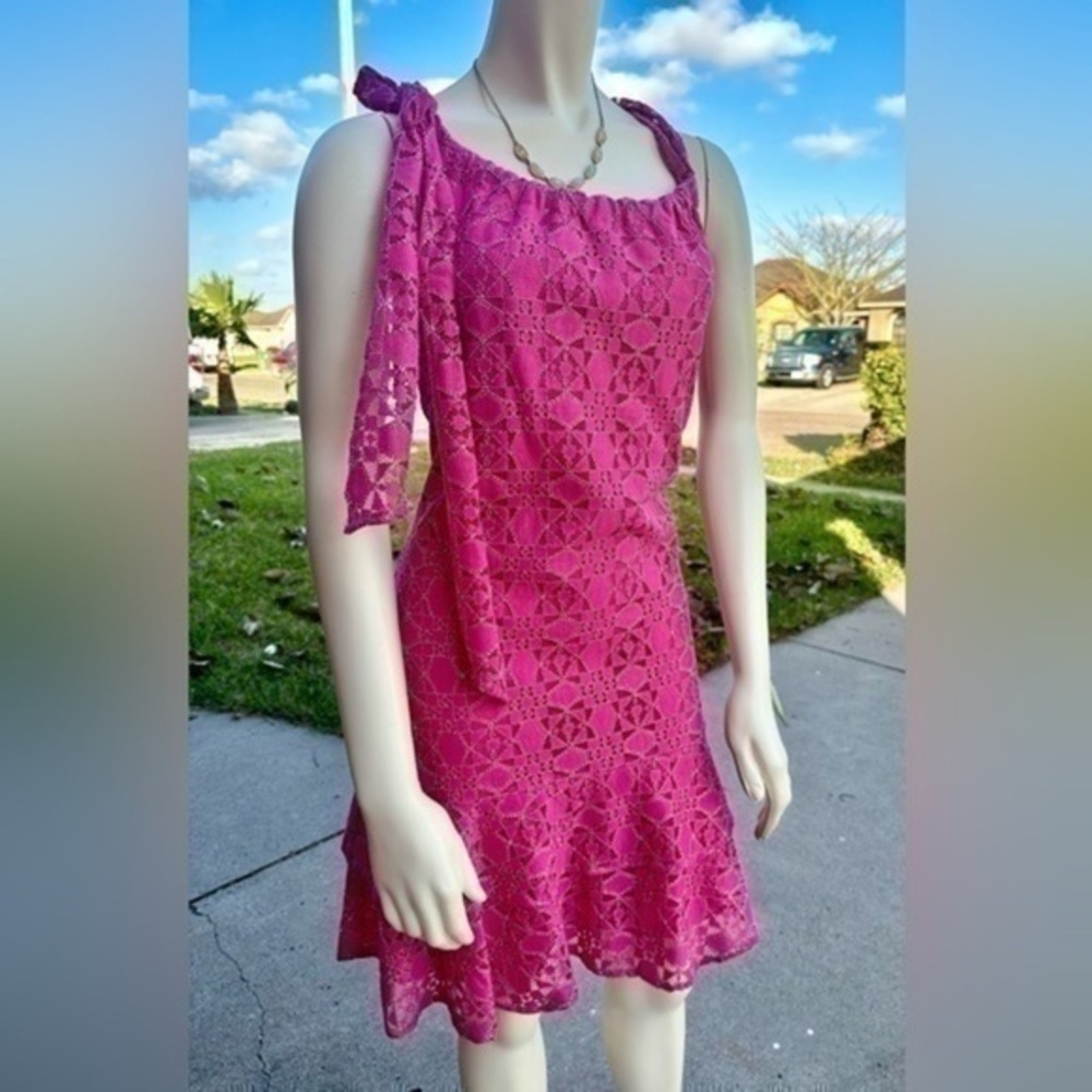 Trina Turk Jaunty scoop neck Tie  Knit dress